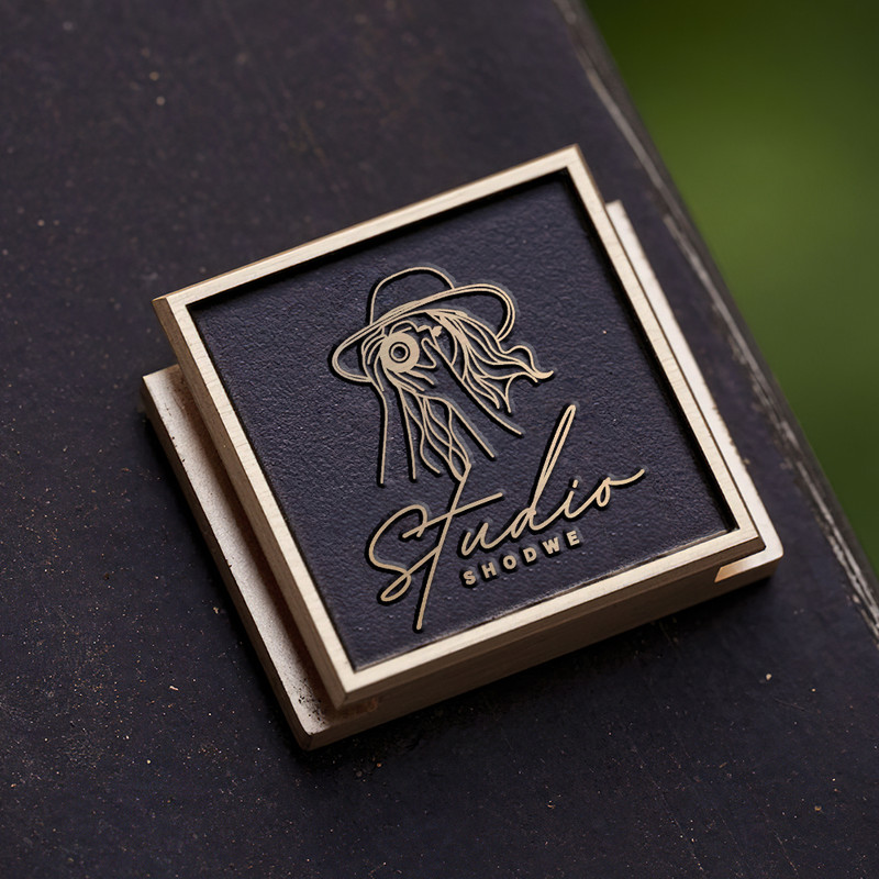 girl and camera logo photography gift photography logo gift for photographer hot shoe cover PE00164