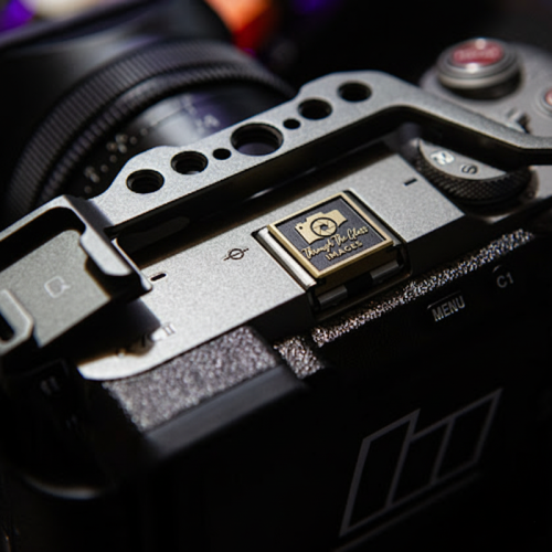 camera icon and curve text photography logo gift for photographer hot shoe cover PE00235 photo review